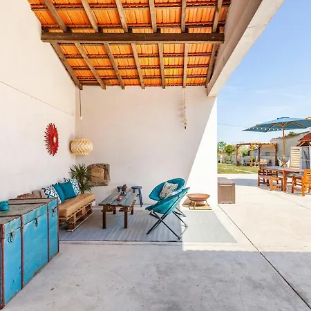 Bloomoon House בית הארחה Bunheiro