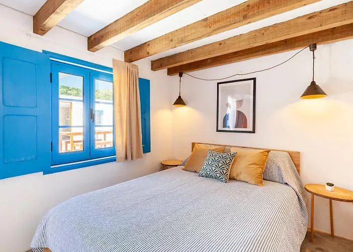 Bloomoon House Pensjonat Bunheiro