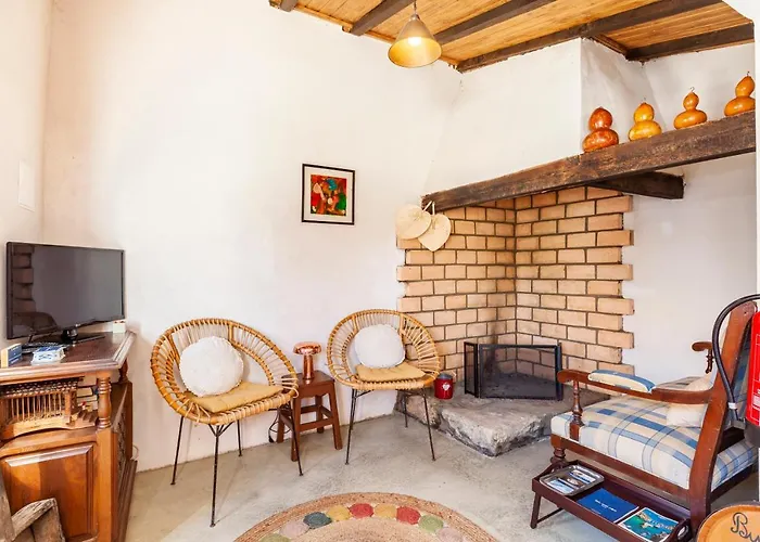 Bloomoon House 3* Bunheiro