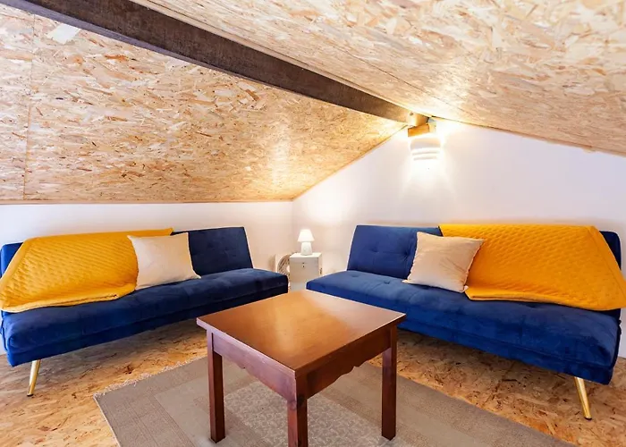 Pensjonat Bloomoon House 3*