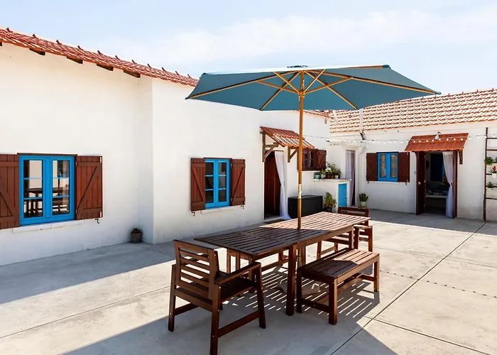 Bloomoon House Pensjonat Bunheiro