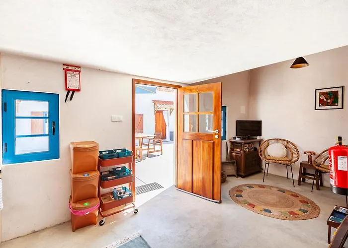 Bloomoon House 3* Bunheiro