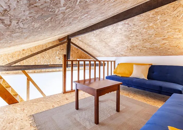 Bloomoon House Pensjonat Bunheiro